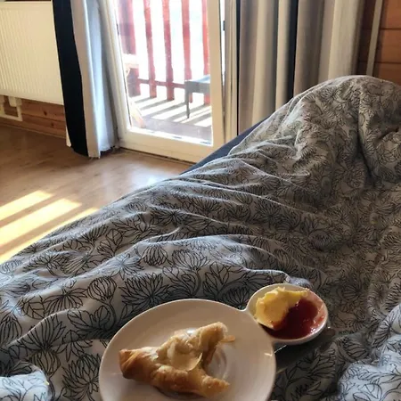 Thuiskomen, Genieten Aan Het Water Chalet Maaseik